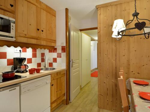 Appartement skis aux pieds, rénové, 5 pers.