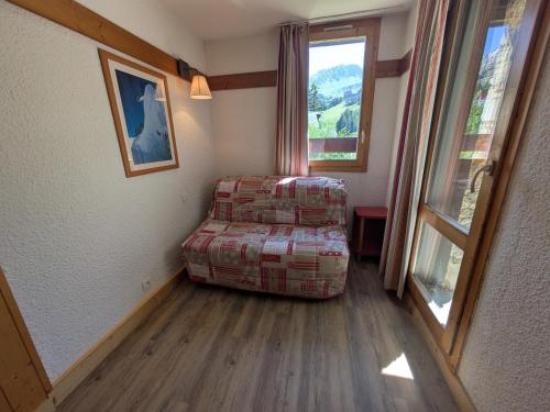 Appartement lumineux près des pistes, accès piscine, animaux acceptés