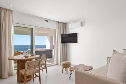 Amber Vista Suites Naxos