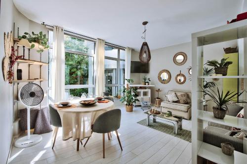 Triplex cosy