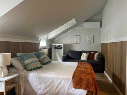 Cosy and Renewed 1 Bedroom Apt in Campolide - 2S FRENTE