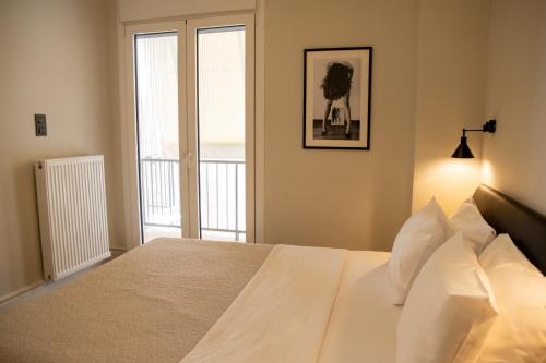 Mosaikon Guesthouses #Veikou Str
