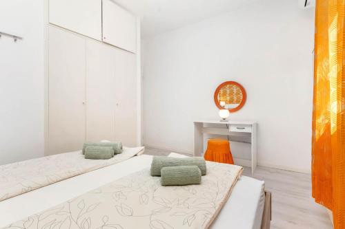 Apartment Orange Old Town