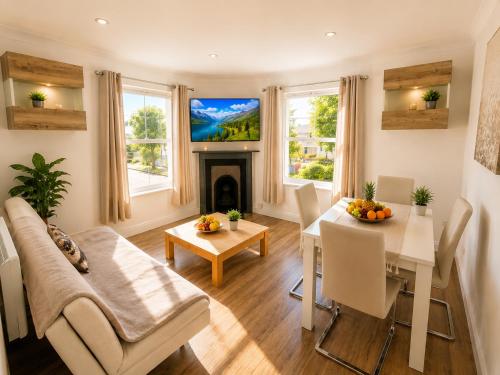 Charming Victorian one-bedroom flat in a prime location, just moments from the seafront, the i360, and the train station photo 10