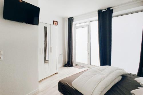 Small Studio in Paris's 15th ConventionVaugirard