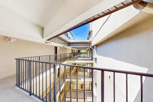 Forest Beach Villas 409 photo 16