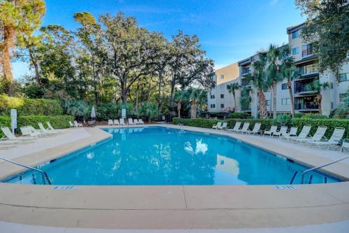 Forest Beach Villas 409 photo 27
