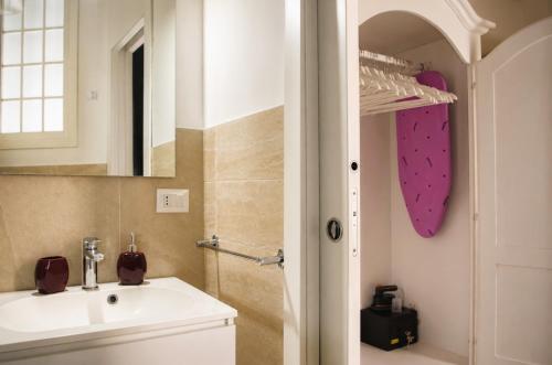 Enotri Guest House - Rome