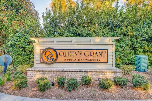 Queens Grant 662 photo 28