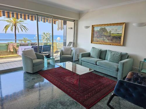 The Best Location in Promenade des Anglais