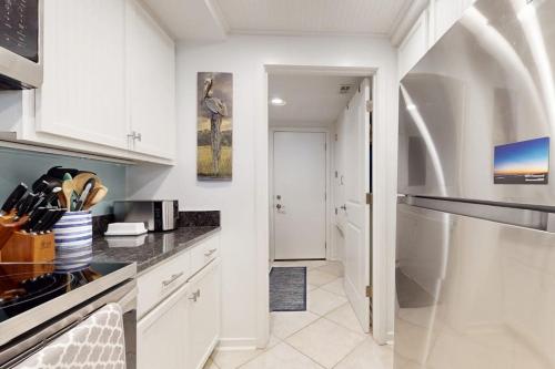 Shorewood 219 photo 10