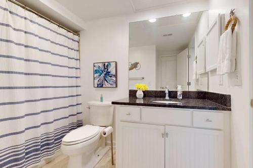 Shorewood 219 photo 15