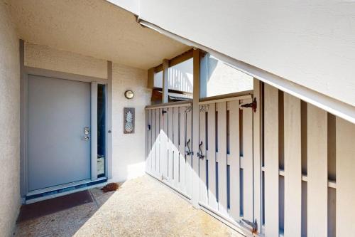 Shorewood 219 photo 21
