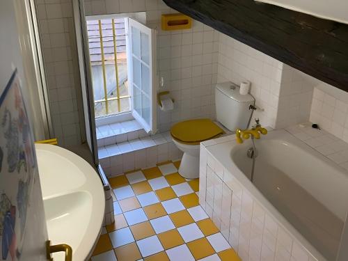 Lovely apartment near the Eiffel Tower