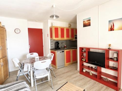 Charmant 2 pièces cabine avec parking et animaux admis à Sète