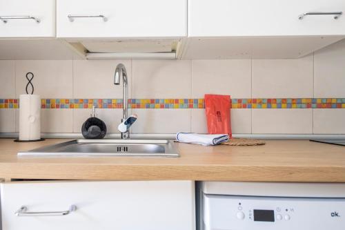 Apartamento Premium & Espacioso con Gym & Parking - cerca de IFEMA - Aeropuerto by beBalmy