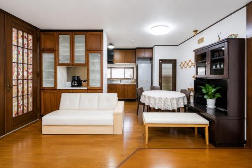 Minami Gyotoku Disney Villa