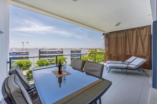 Incredible T2 Marina Lagos com piscina