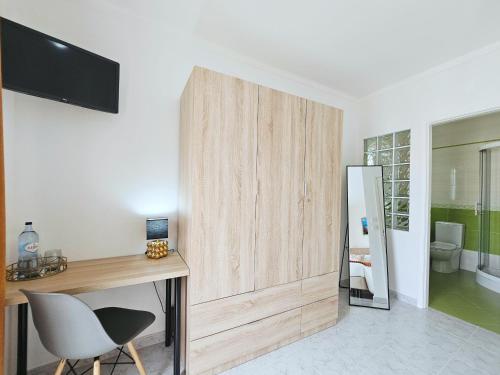 Peniche Town & Beach Stay