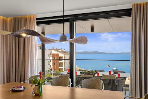 Apartment Amber with Jacuzzi & Sea View