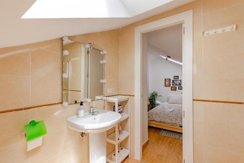 JAPANESSE DUPLEX LOFT NEXT To THE CITY CENTRE