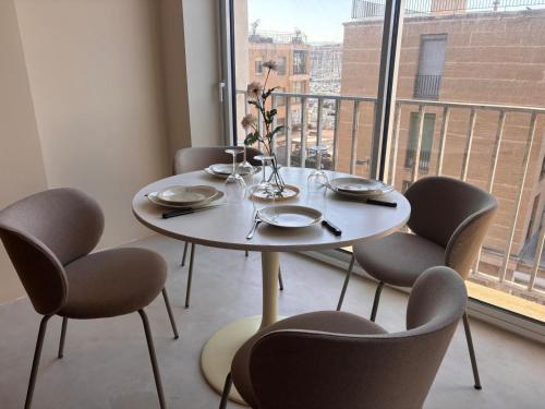 Appartement 80m2 Terrasse Vue Bonne Mère centre Vieux-Port - option parking