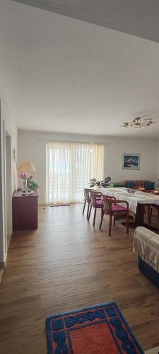 Oliva Garden Apartment