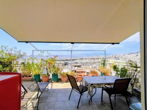 Bright penthouse with amazing panoramic views!!!