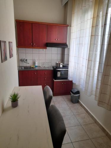 sakis apartment 2 -4th floor