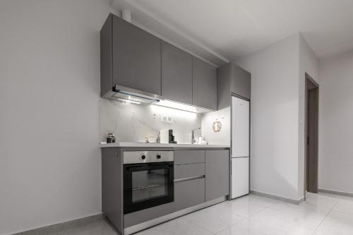 PNP Apartments - City & Sea View