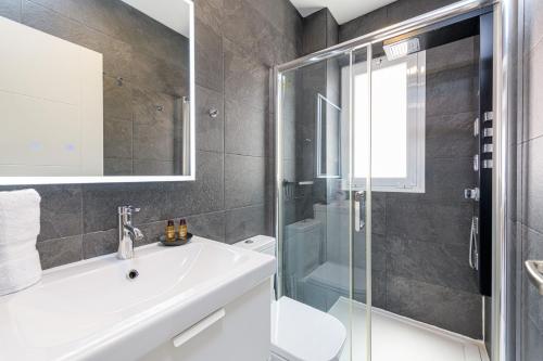 Holiday Apartment Cisneros in Malaga City by Solaga Holiday Homes