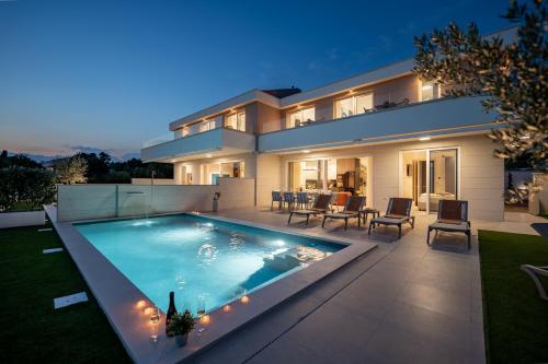 Pool Villas Pastura