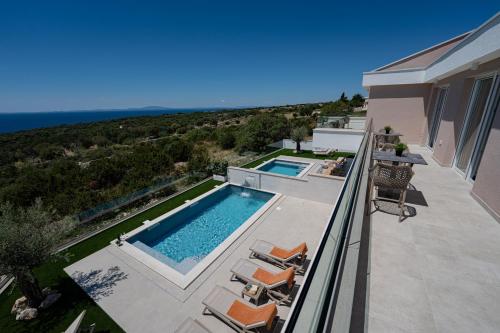 Pool Villas Pastura