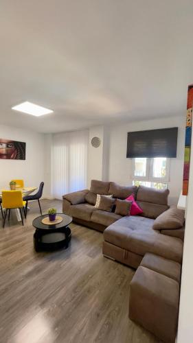 2 Bedroom Apartment Benalmadena photo 5