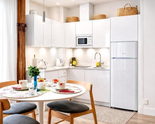 Centro Sevilla elegante Homecenter FB photo 9