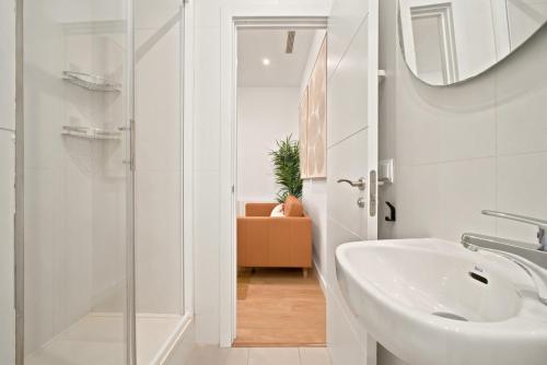 Hogar Madroño - 3BR - A-C - Downtown