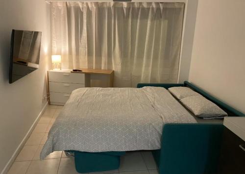 A modern studio recently renovated, 7 min to beach