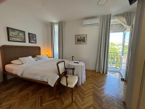 Zagreb Center large 2BR-3BA Loft by Cathedral