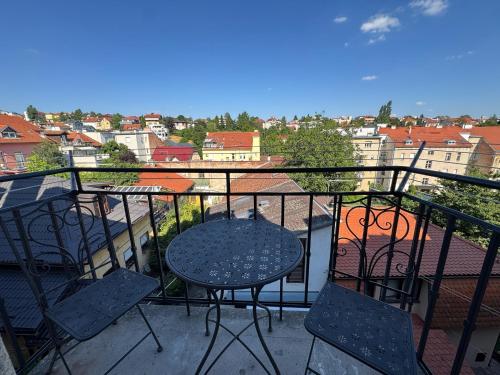 Zagreb Center large 2BR-3BA Loft by Cathedral