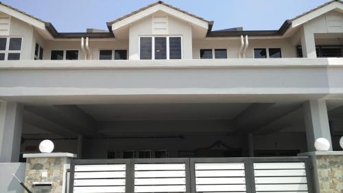 Μπαλκόνι ή βεράντα στο Leong Homestay Kuantan