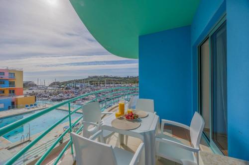 Gorgeous Oceanview Apartment, Albufeira Marina