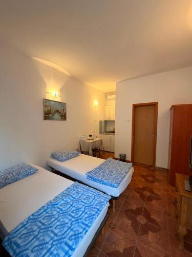 Apartments Dalmatia with private free large parking and unforgettable views