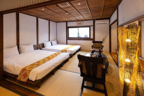 Osaka Whole House, 6m to Dobutsuen-mae, Tsutenkaku