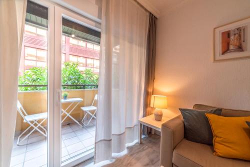 Home2Book Sevilla Terrace & Pool Apt