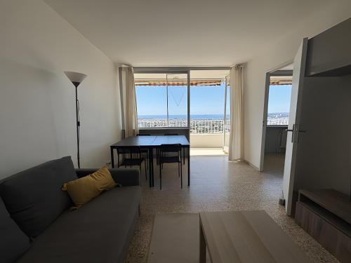 Beau T5 avec terrasse et vue mer