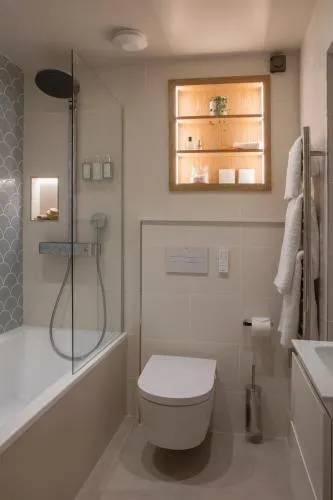 Sigma Plus Regency Square Suites near Brighton Beach photo 116