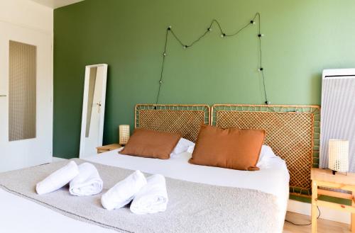 Le Syrme • 450m de la plage, balcon & parking