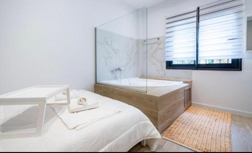 Cute Apartment With Jacuzzi