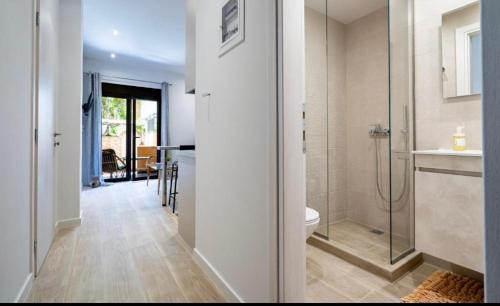 Cute Apartment With Jacuzzi