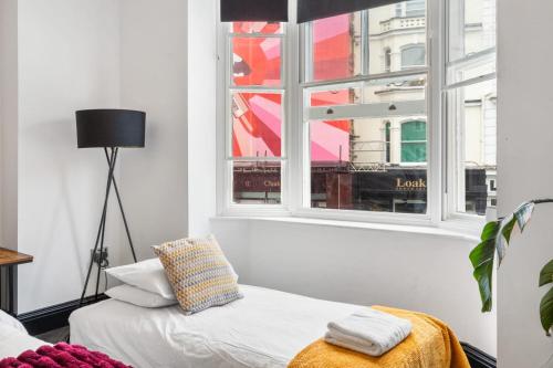 Jewel in the Laines Heart of Brighton with air conditioning photo 18